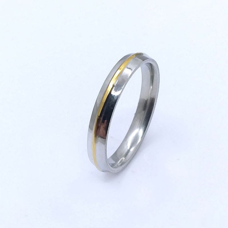 ANEL ALIANÇA AÇO INOX ANATÔMICA ABAULADA 4MM C/ 1 FIO DOURADO - Número 28/29
