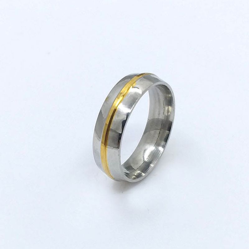 ANEL ALIANÇA AÇO INOX ANATÔMICA ABAULADA 6MM C/ 1 FIO DOURADO - Número 14/15