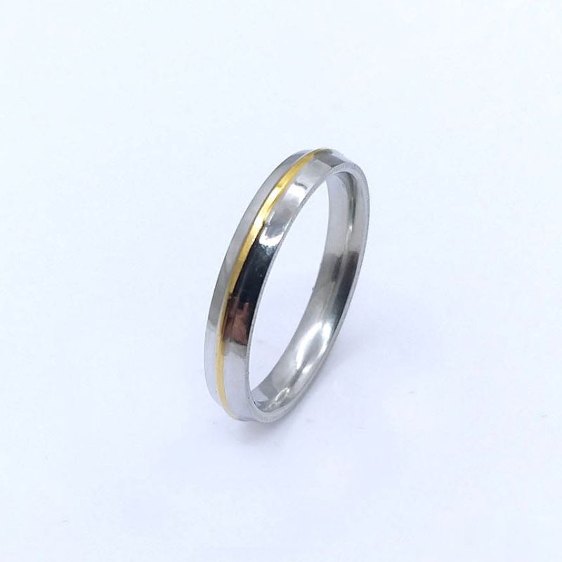 ANEL ALIANÇA AÇO INOX ANATÔMICA ABAULADA 4MM C/ 1 FIO DOURADO - Número 22/23