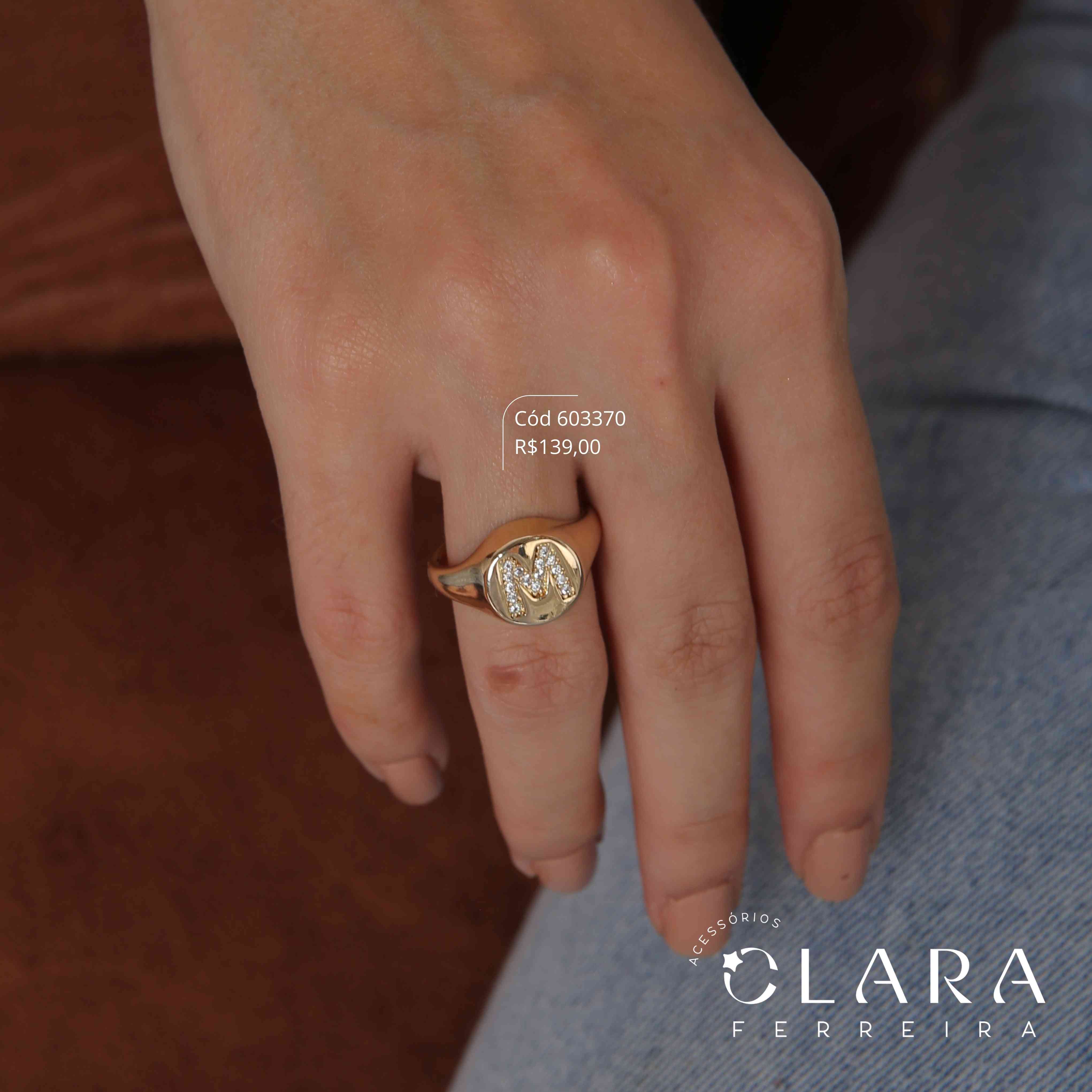 ANEL AJUSTÁVEL LETRA MICROZIRCÔNIAS - Dourado