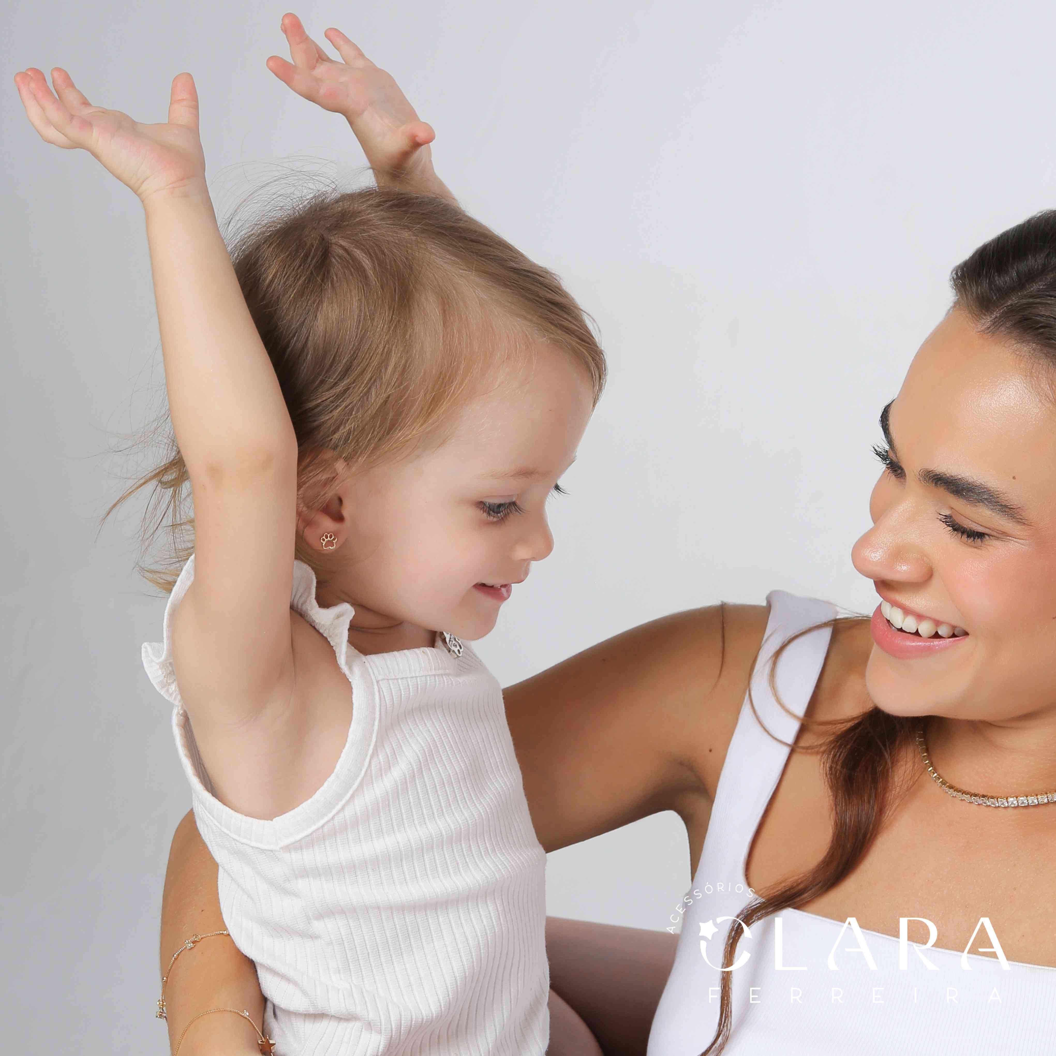 BRINCO INFANTIL PATINHA LISA VAZADA - CLARINHA KIDS - 7MM - Dourado