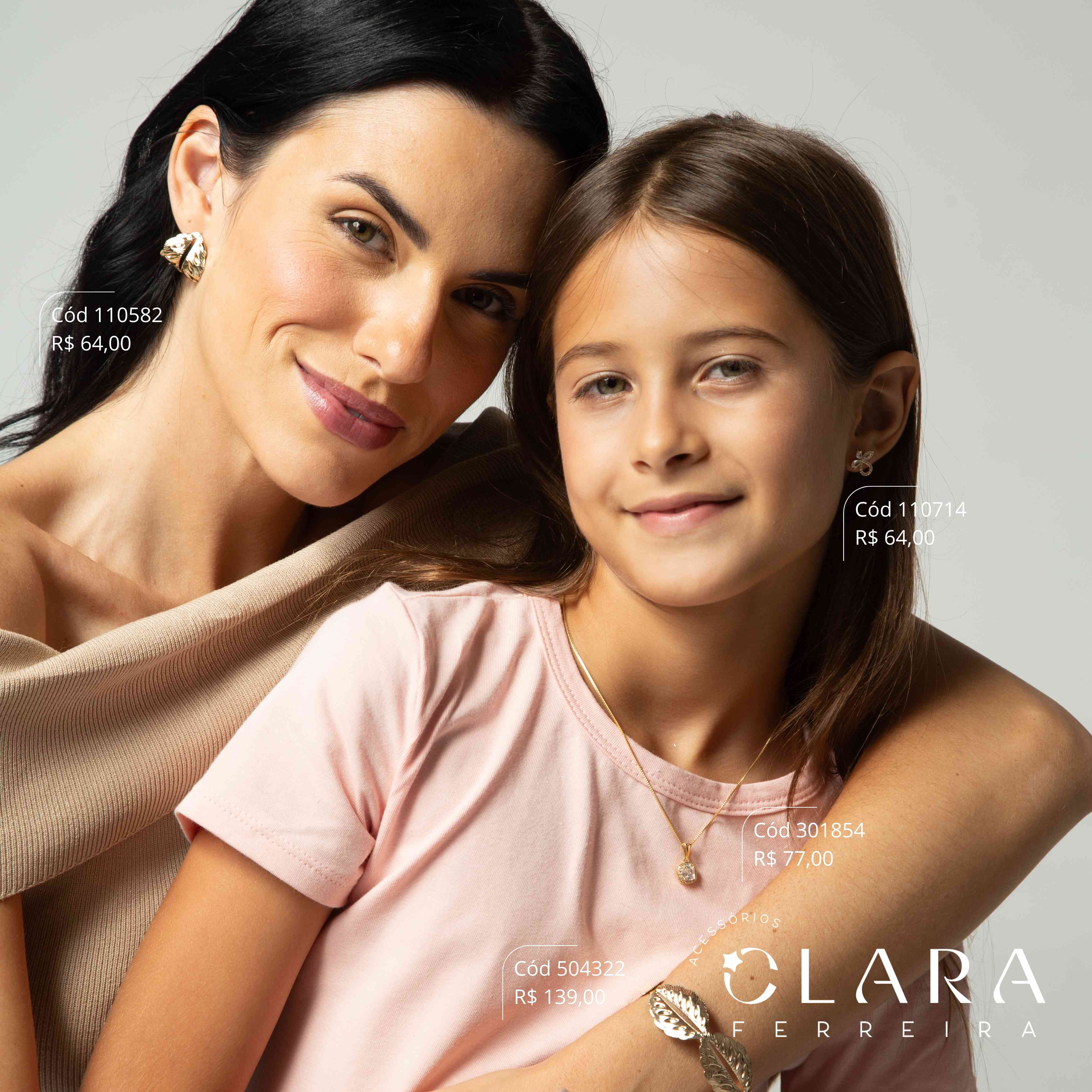 BRINCO SILHUETA FOLHA RAIADA VAZADA - LINHA ORGÂNICOS - 25MM - Dourado