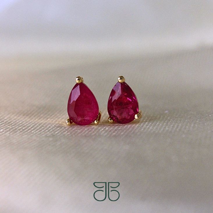 BRINCO GOTA PEDRA ROSA