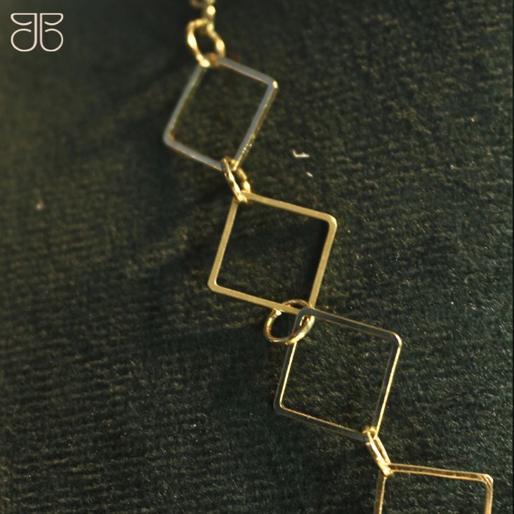 CHOCKER ELOS QUADRADOS