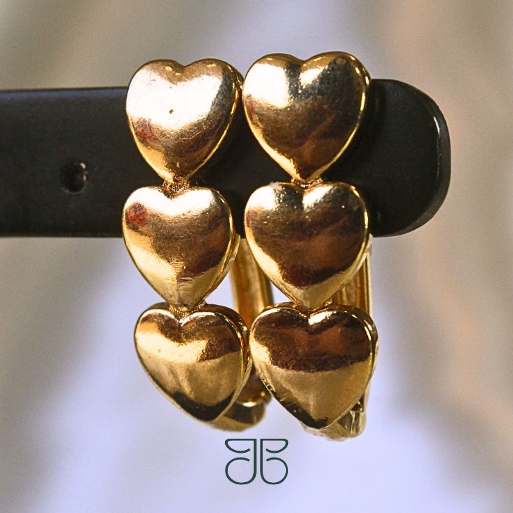 BRINCO ARGOLA CLICK 3 CORAÇÕES