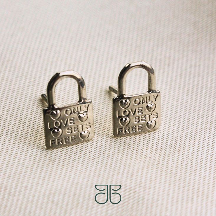 BRINCO CADEADO ONLYLOVE SETS FREE PRATA