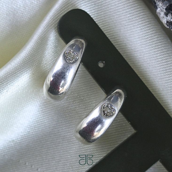 MEIA ARGOLA TUBO CORAÇÃO ZIRCONIA NO MEIO