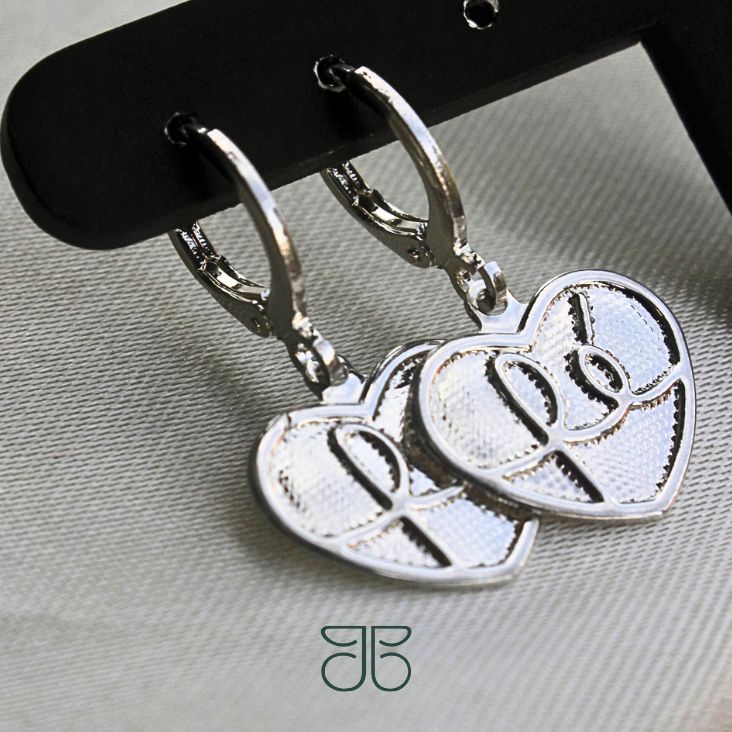 BRINCO ARGOLA CLICK PINGENTE DIAMANTADO CORAÇÃO FÉ