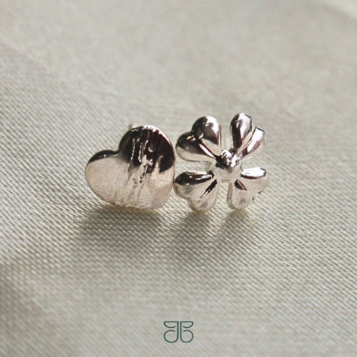 BRINCO DUPLO FLOR CORAÇÃO