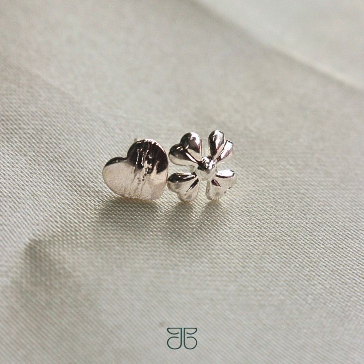 BRINCO DUPLO FLOR CORAÇÃO