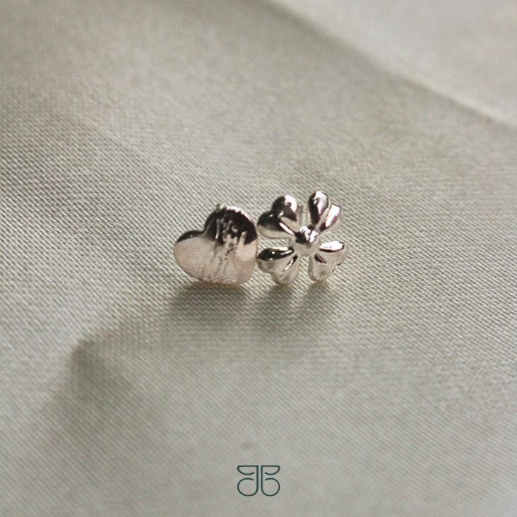 BRINCO DUPLO FLOR CORAÇÃO