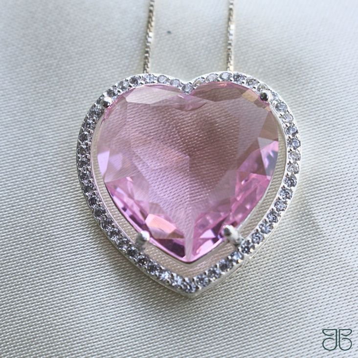 GARGANTILHA PEDRA CORAÇÃO ROSA