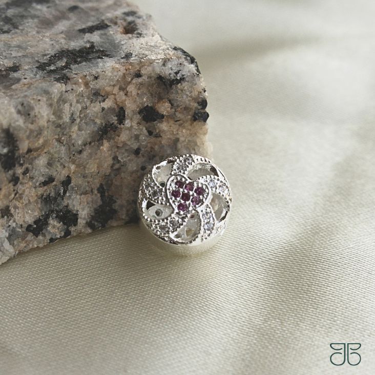 BERLOQUE CORAÇÃO ROSA NO MEIO