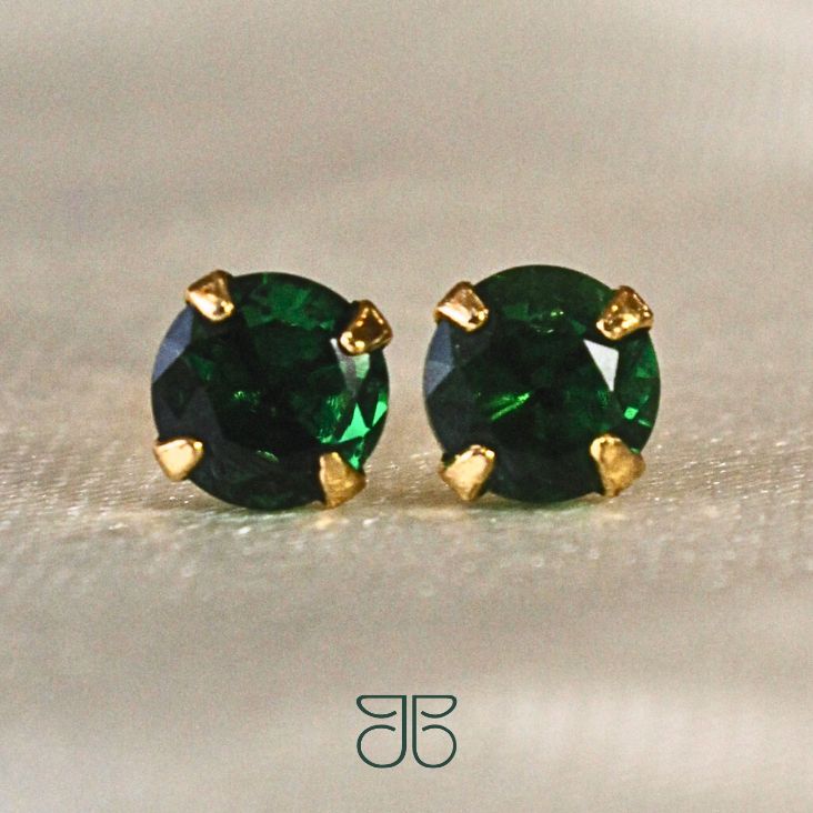 BRINCO SOLITÁRIO PEDRA VERDE