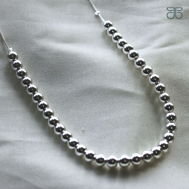 GARGANTILHA 34 BOLAS PRATA