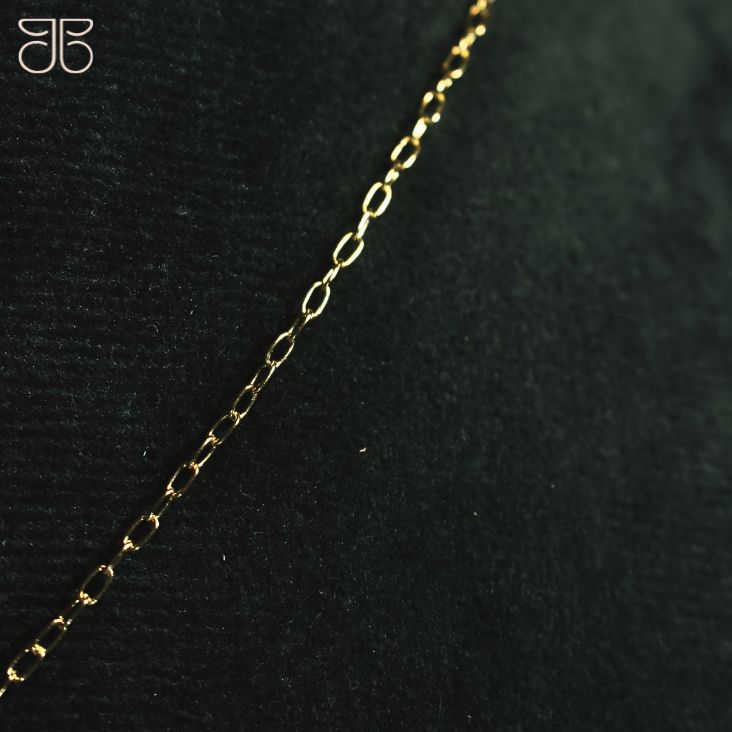 GARGANTILHA GRAVATA DOIS PONTOS DE LUZ