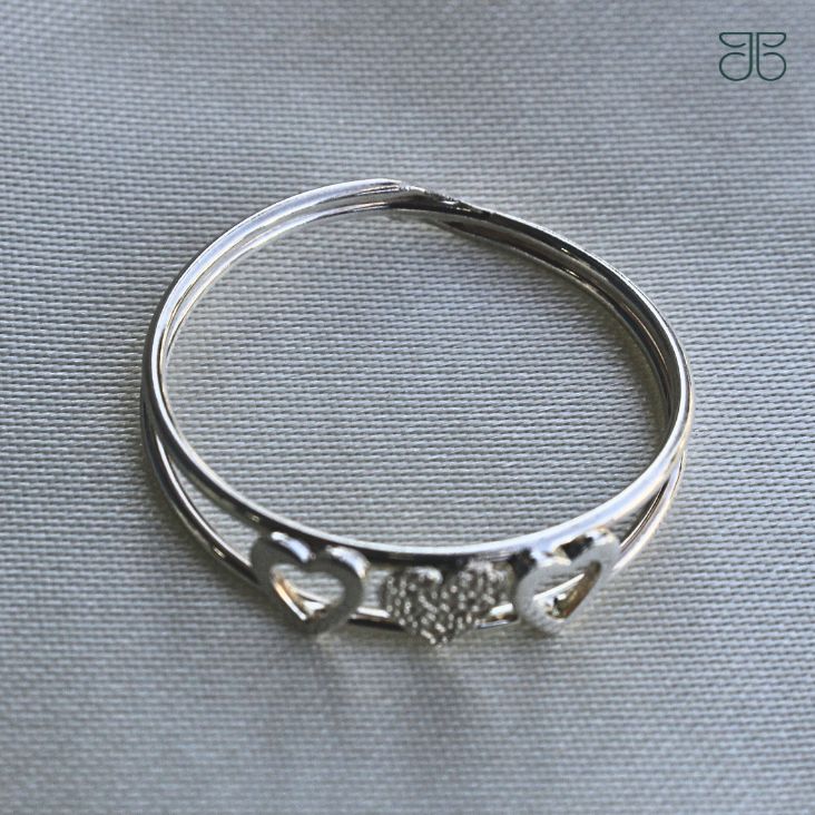 ANEL 3 CORAÇÕES 1 DIAMANTADO PRATA