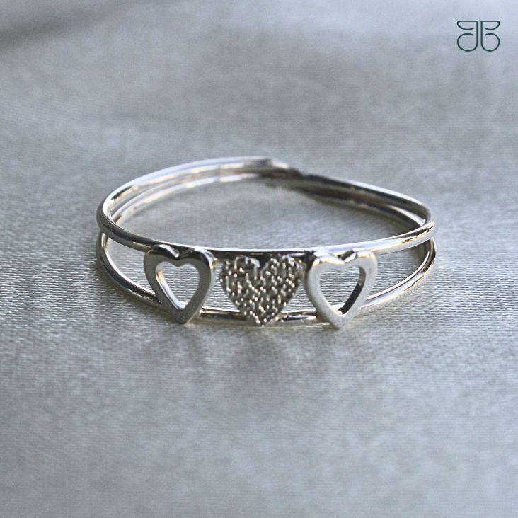 ANEL 3 CORAÇÕES 1 DIAMANTADO PRATA