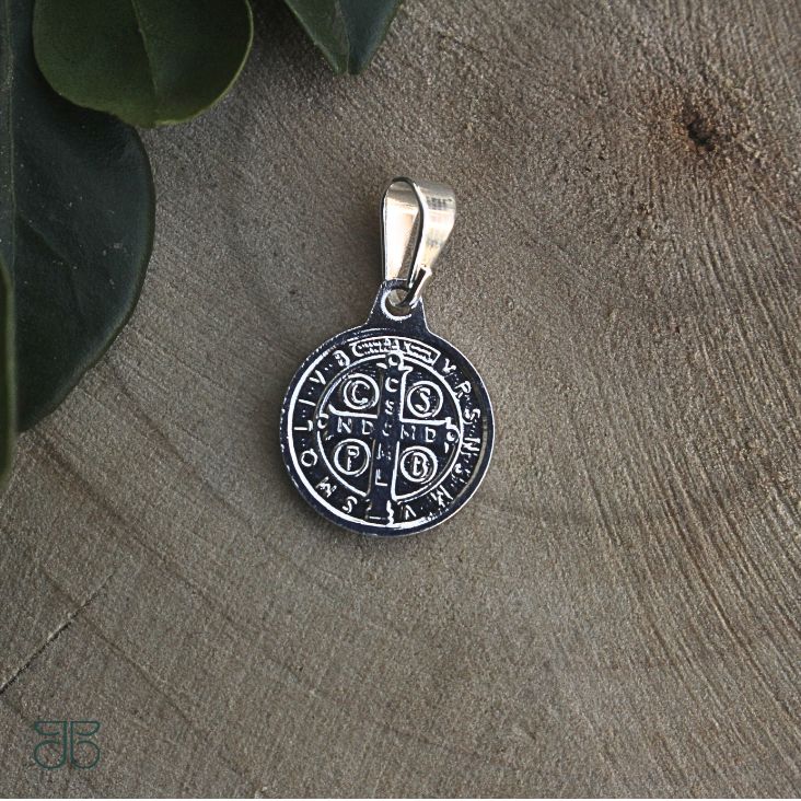 PINGENTE SÃO BENTO PEQUENO