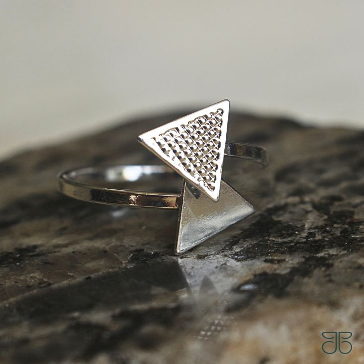 ANEL REGULAVEL GEOMETRICO TRIANGULO DUPLO