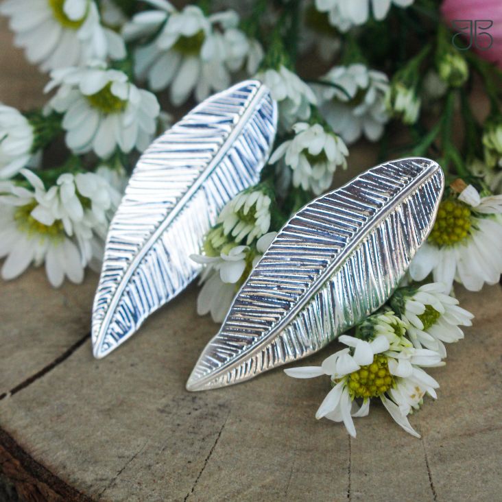 BRINCO FOLHA BANANEIRA