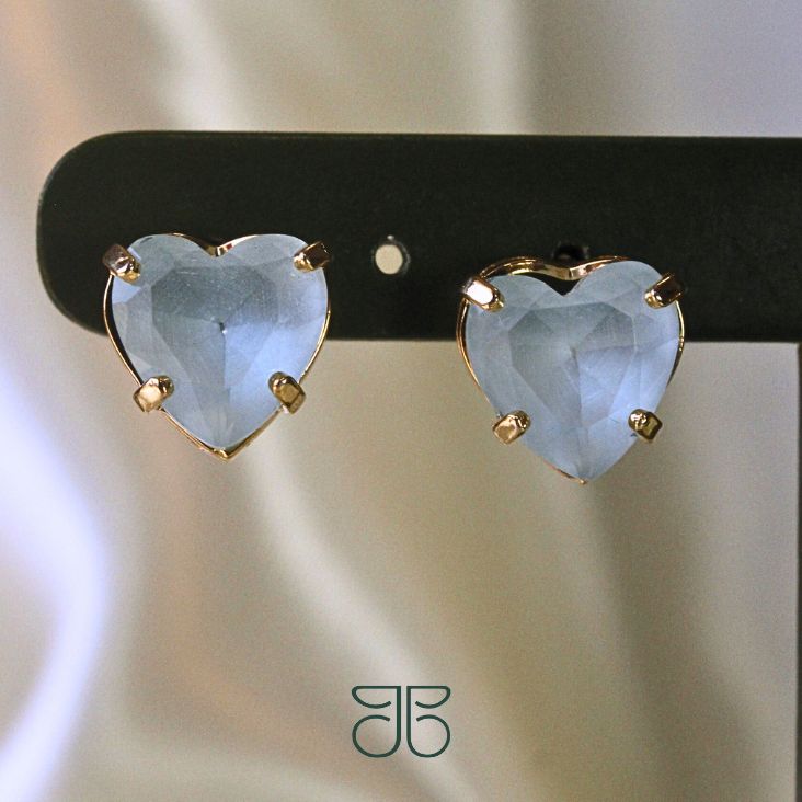 BRINCO CORAÇAO PEDRA AZUL CLARO
