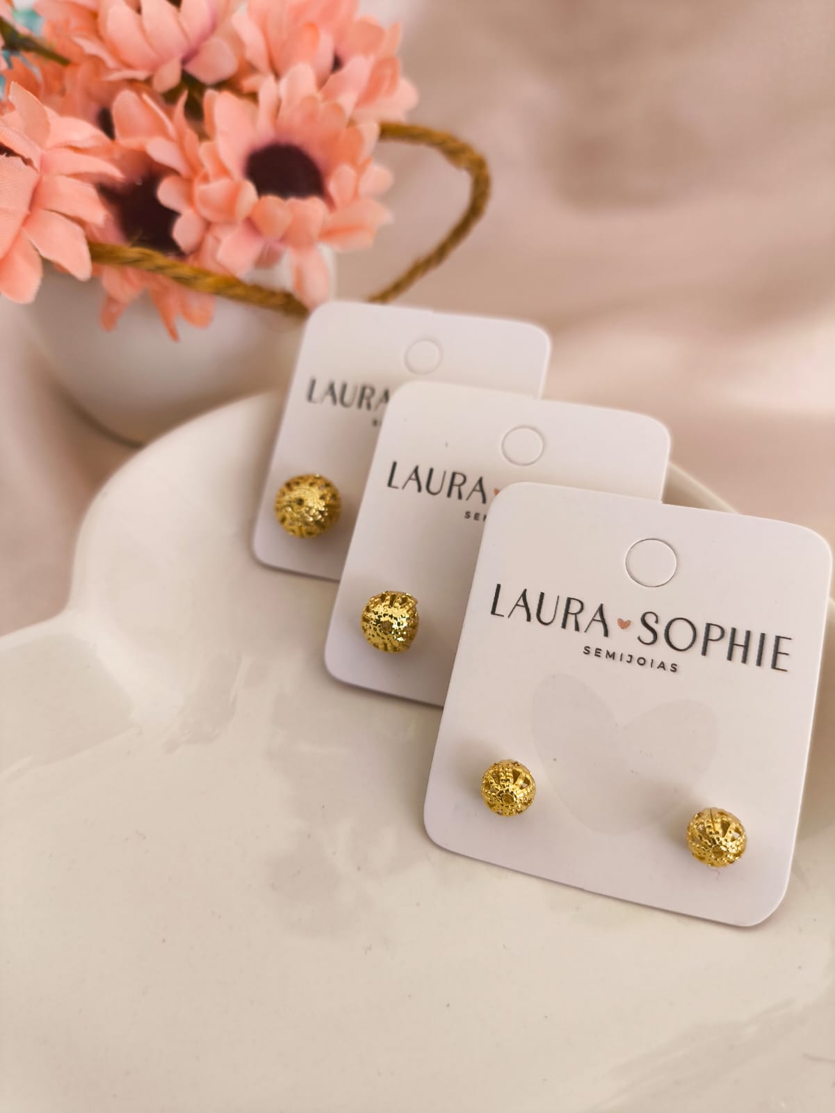 BRINCO ESFERA VAZADA CRAQUELADA P