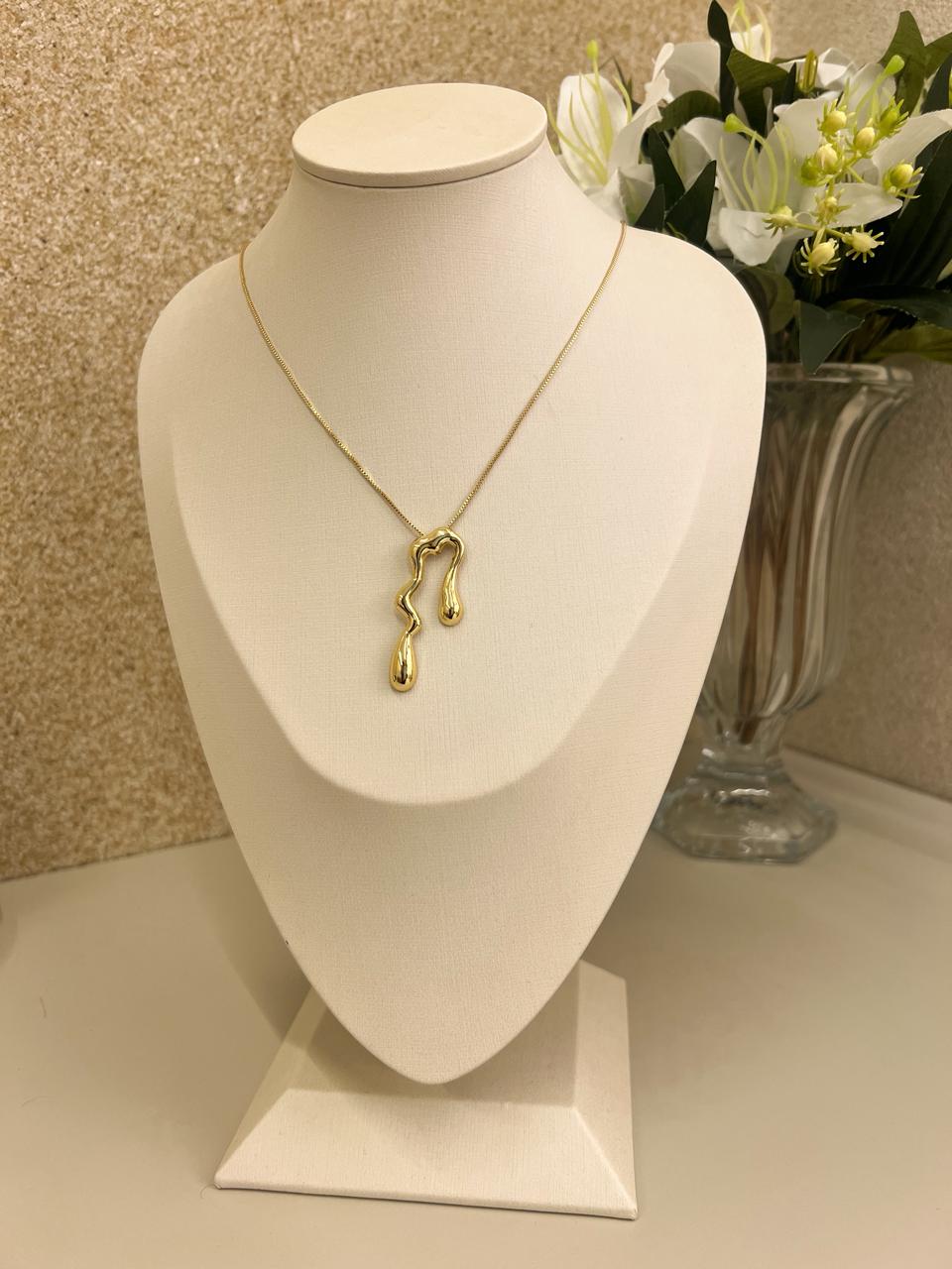 Corrente veneziana com pingente derretido