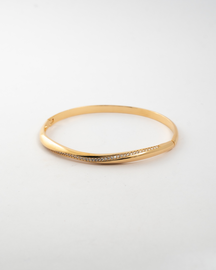 BRACELETE FIO ONDULADO E CRAVEJADO