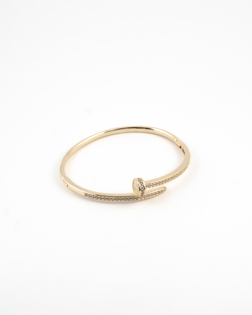 BRACELETE PREGO CRAVEJADO