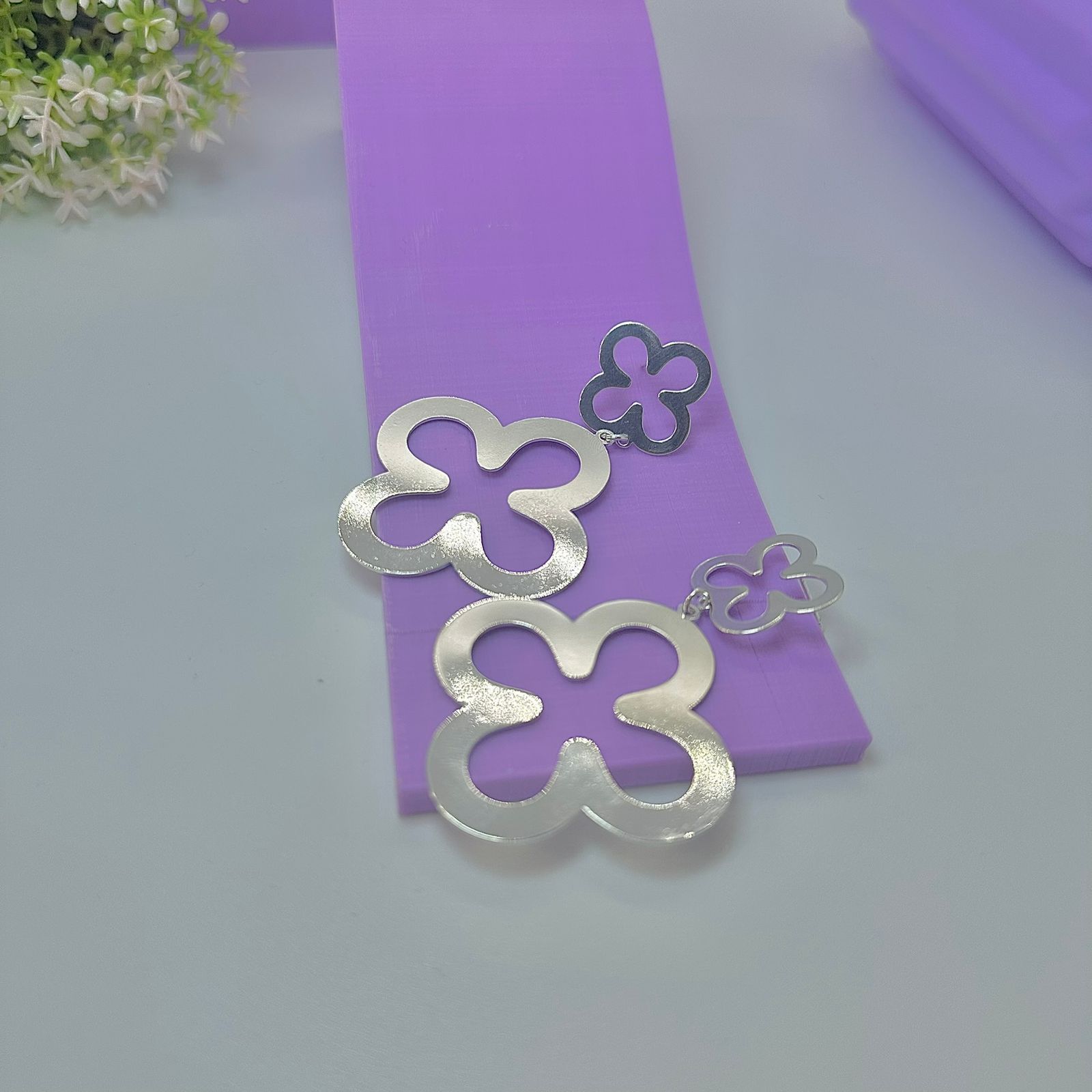 BRINCO TREVO PENDURADO BP1552 BRINCO TREVO PENDURADO BP1552