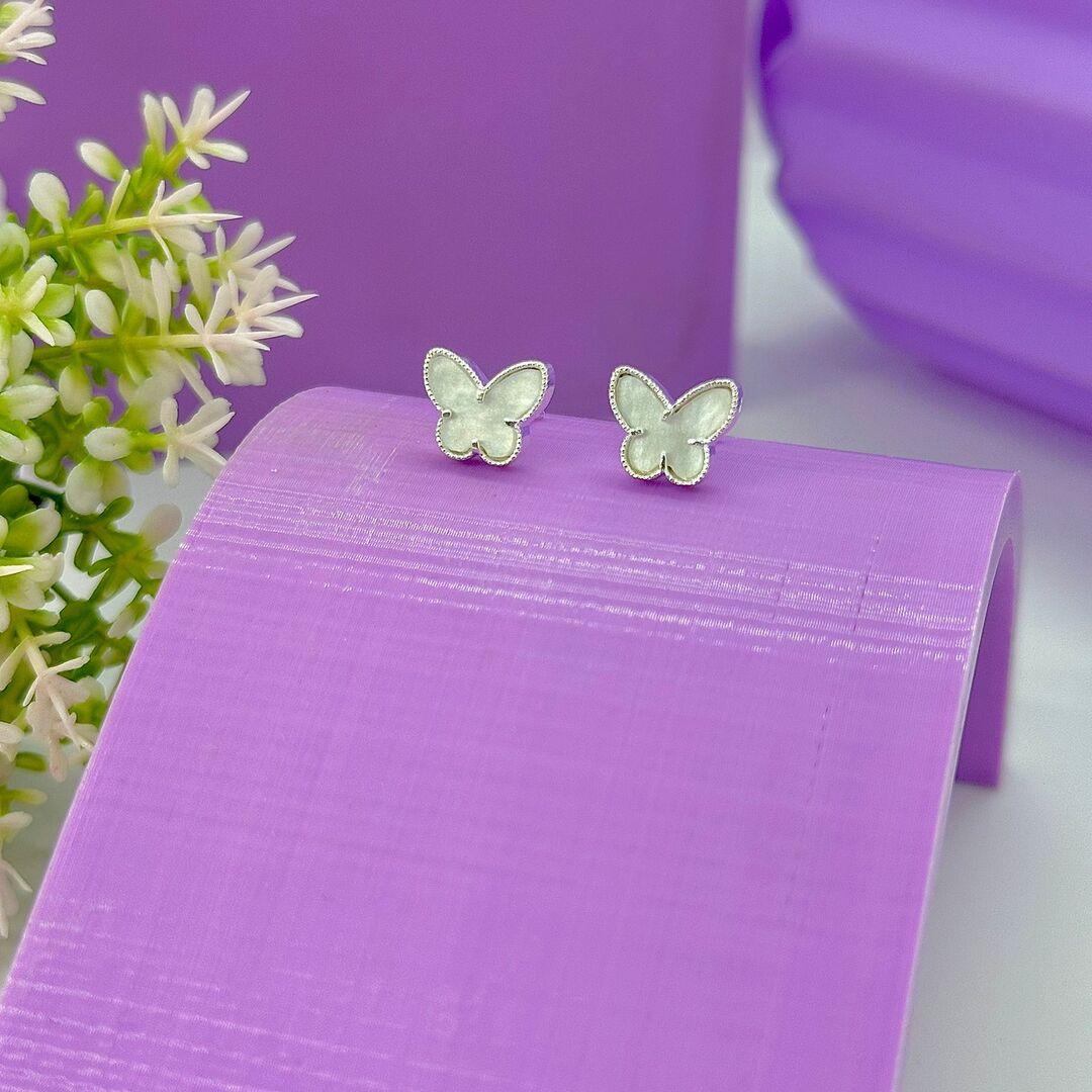 BRINCO BORBOLETA PEROLADA BP1554 BRINCO BORBOLETA PEROLADA BP1554