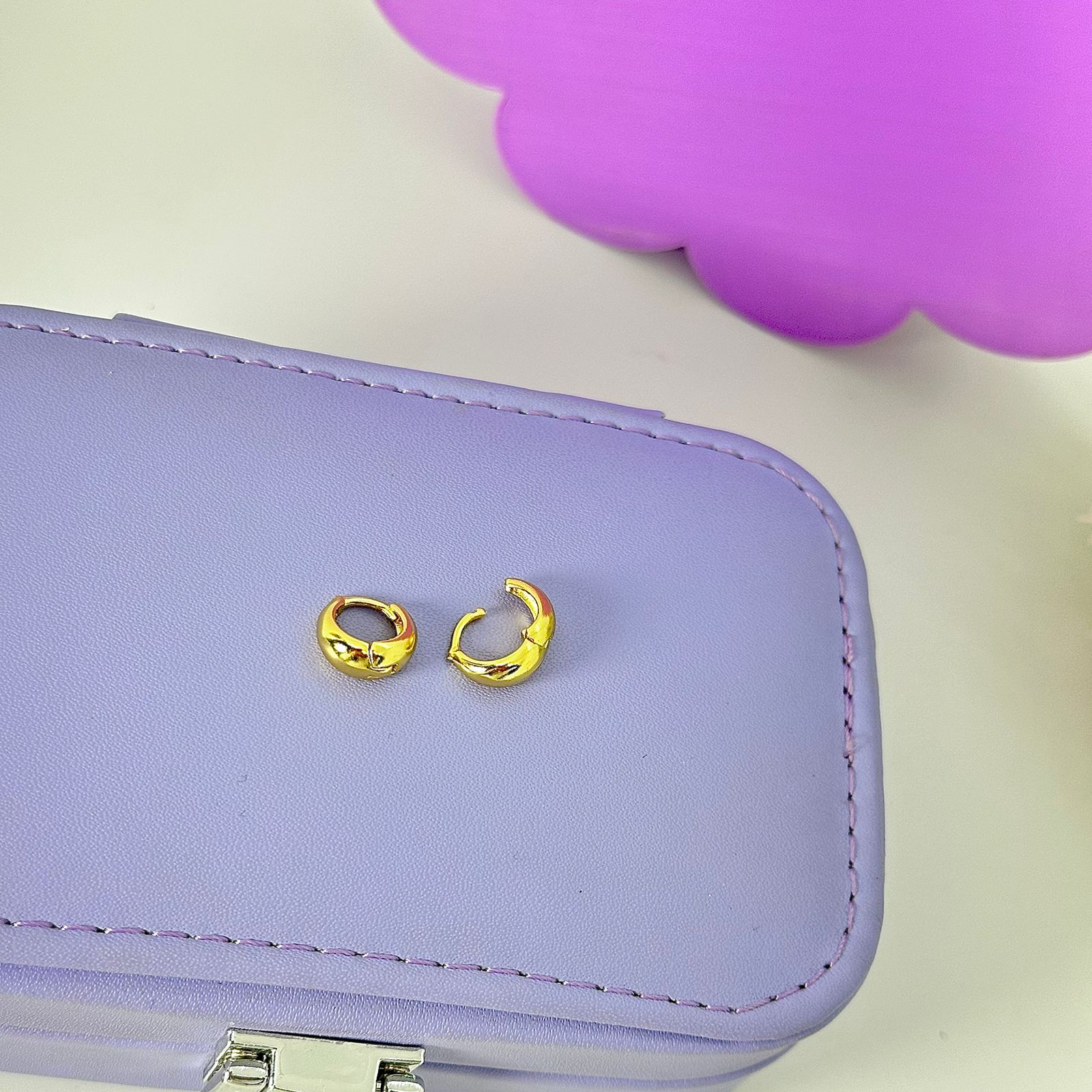 ARGOLINHA ABAULADA PEQUENA BO1569 ARGOLINHA ABAULADA PEQUENA BO1569