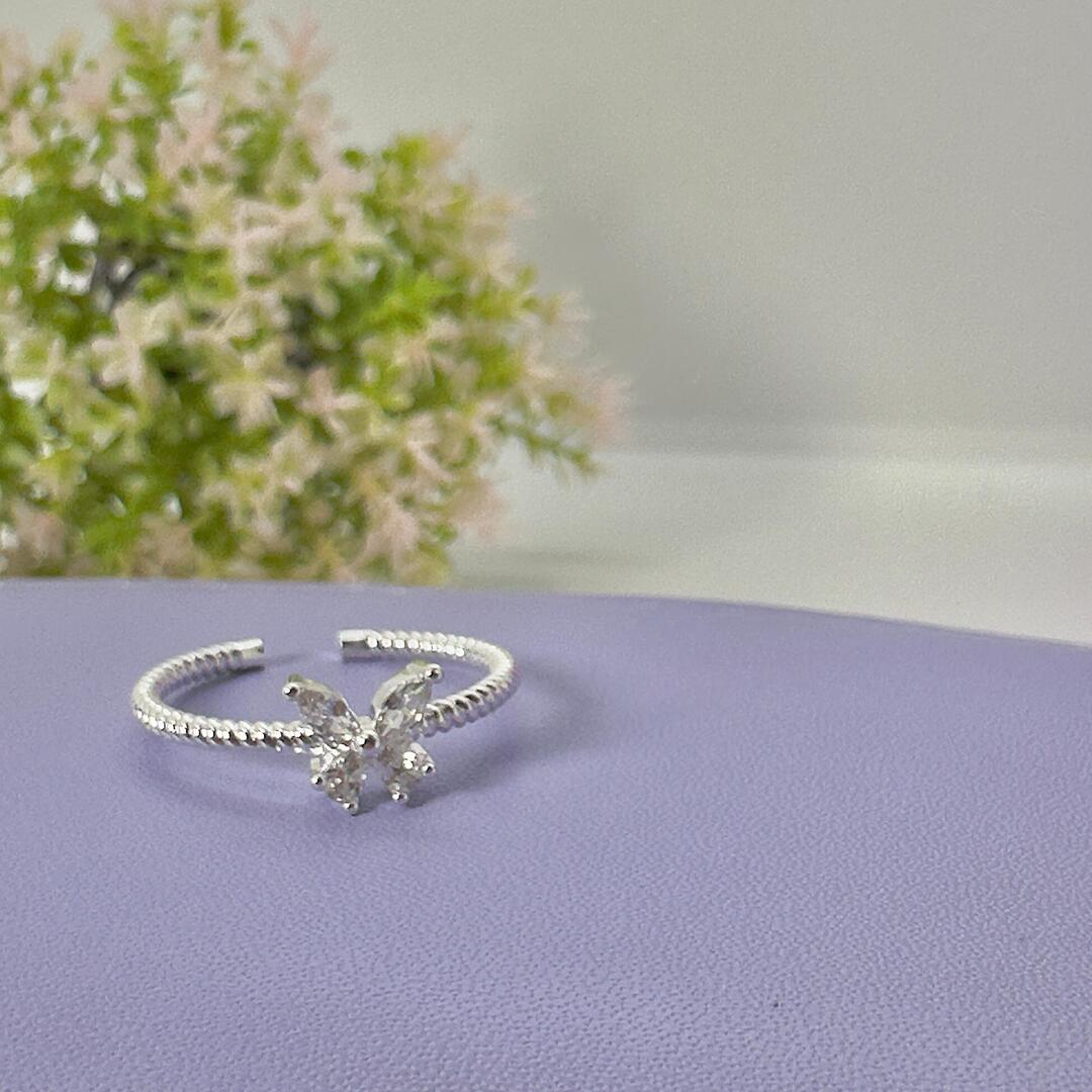 ANEL ENROLADINHO BORBOLETA DE ZIRCÔNIA REGULÁVEL AP1603 ANEL ENROLADINHO BORBOLETA DE ZIRCÔNIA REGULÁVEL AP1603