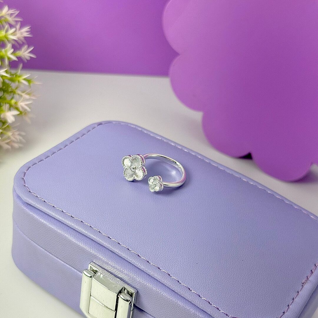 ANEL TREVO DUPLO REGULÁVEL AP1606 ANEL TREVO DUPLO REGULÁVEL AP1606