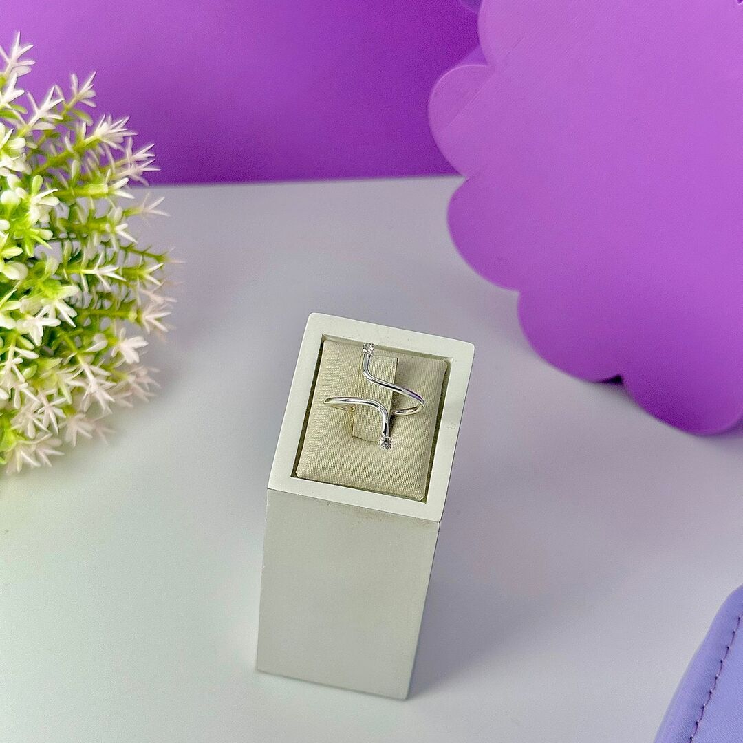 ANEL DUAS PONTAS COM PONTO DE LUZ REGULÁVEL AP1610 ANEL DUAS PONTAS COM PONTO DE LUZ REGULÁVEL AP1610