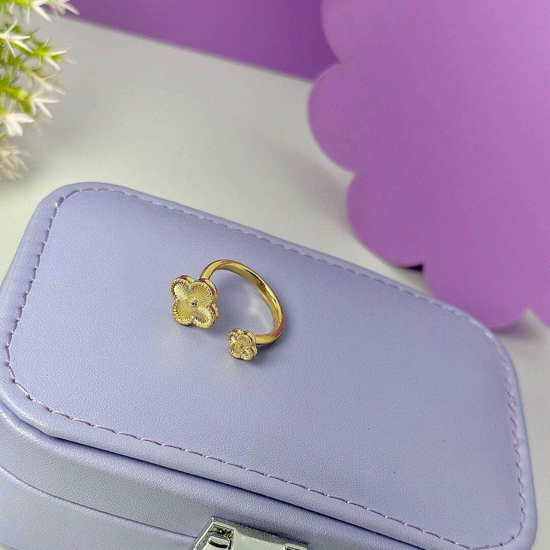 ANEL TREVO DUPLO REGULÁVEL AO1618 ANEL TREVO DUPLO REGULÁVEL AO1618