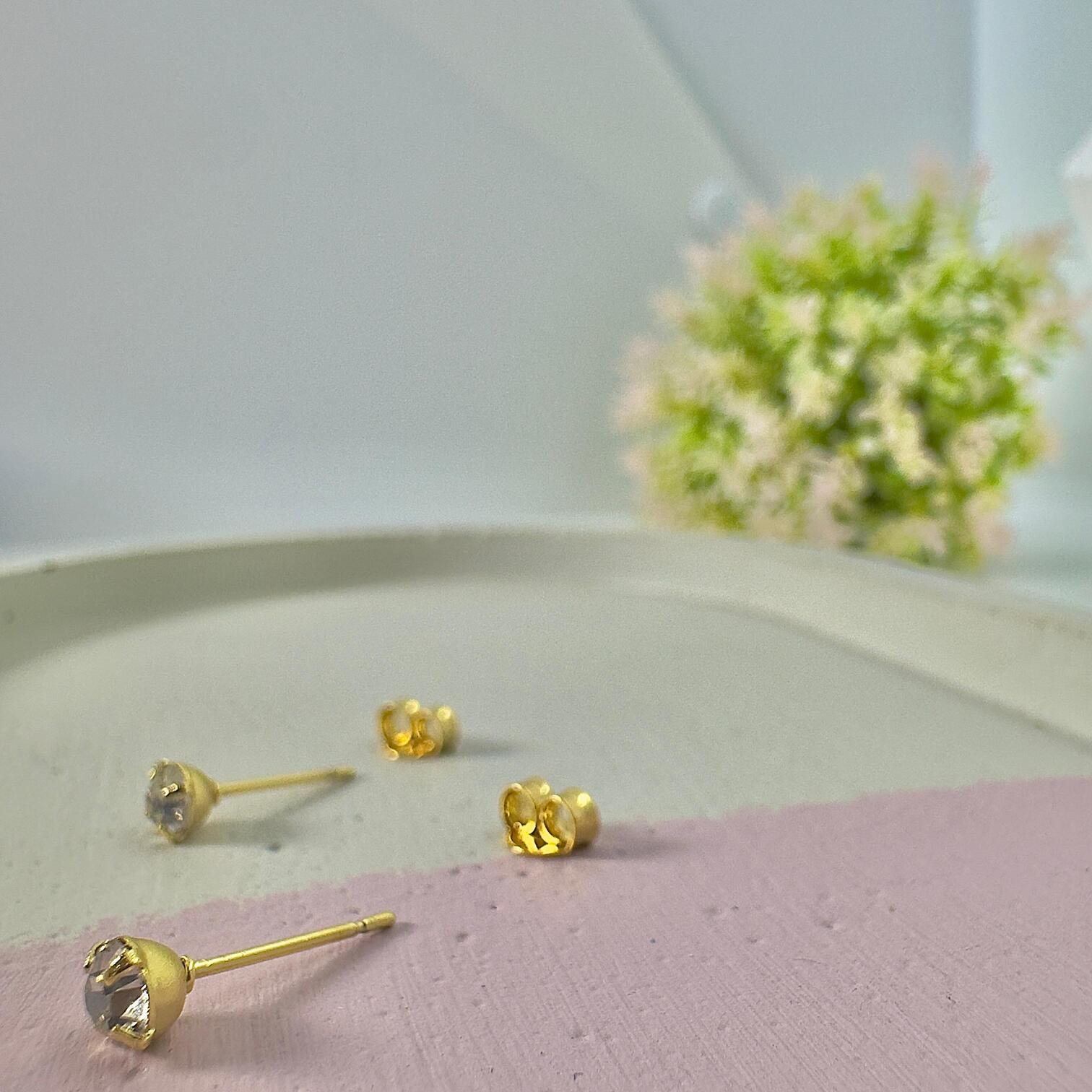 BRINCO PONTO DE LUZ 4MM BO1650 BRINCO PONTO DE LUZ 4MM BO1650