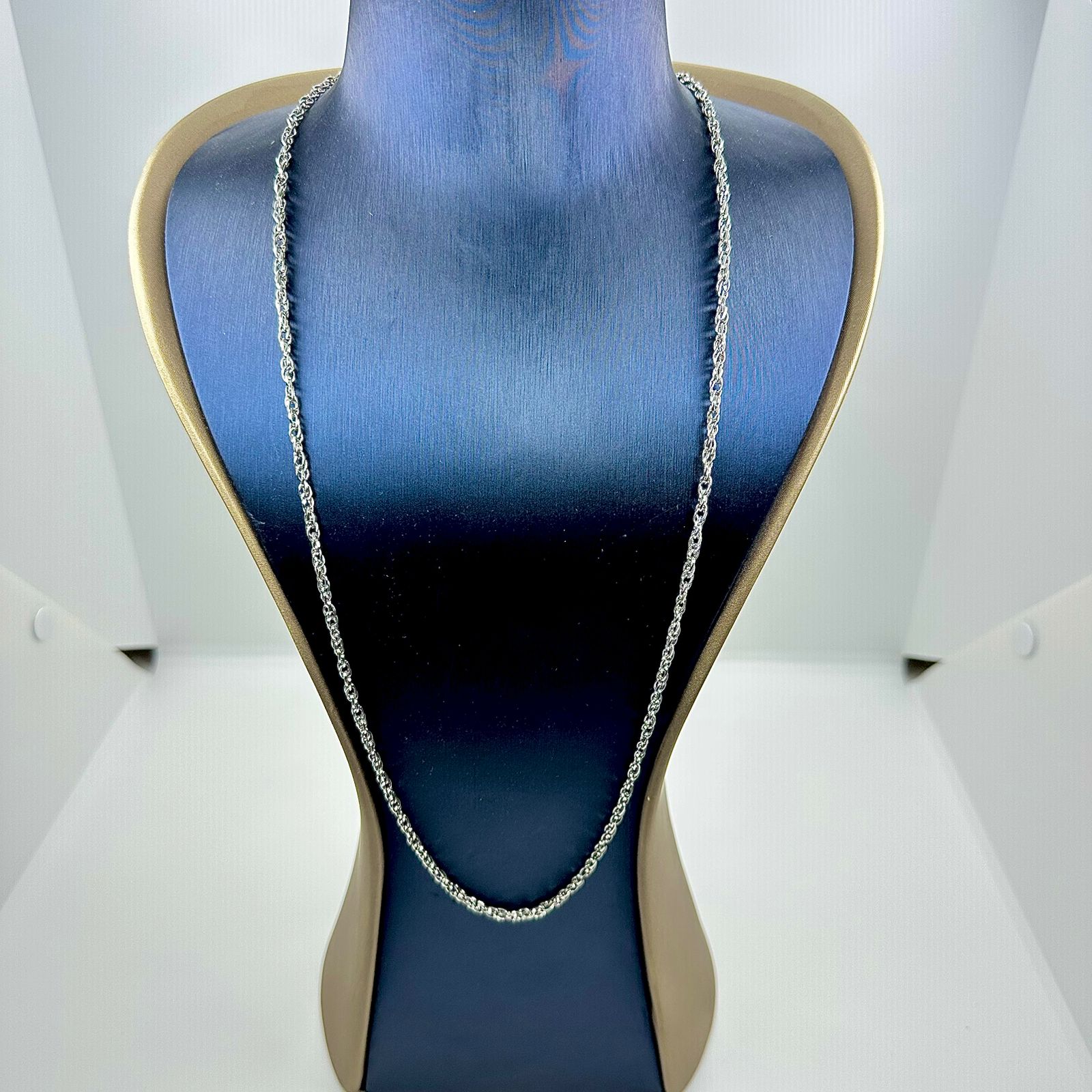 COLAR ELOS ENTRELAÇADOS FINO 70CM AÇO 316L CS1838