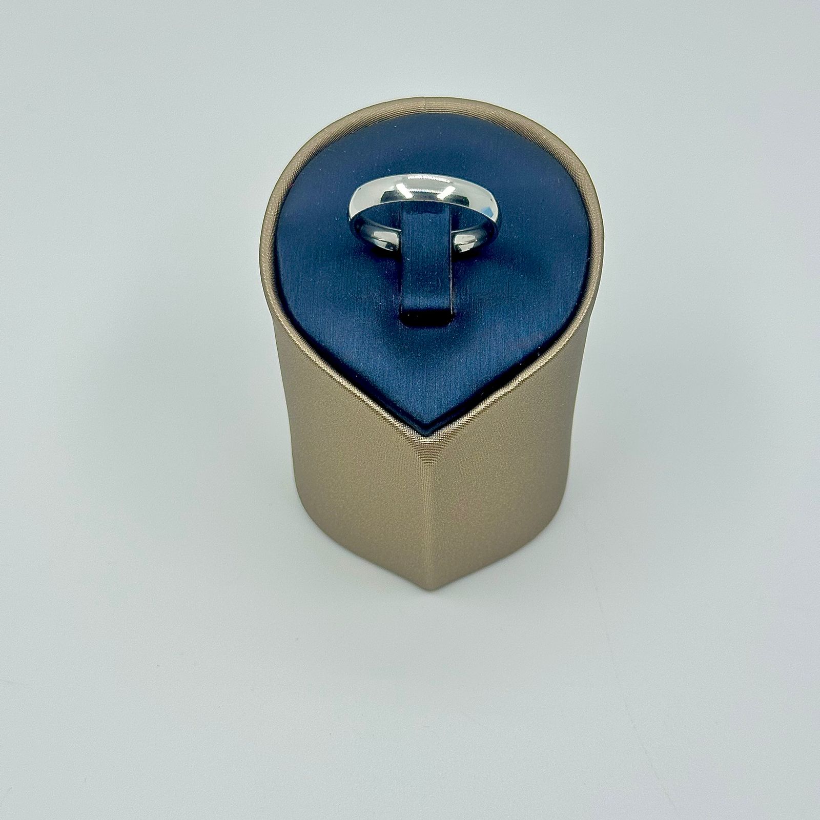 ALIANÇA LISA ABAULADA 5MM AÇO 316L AS1901