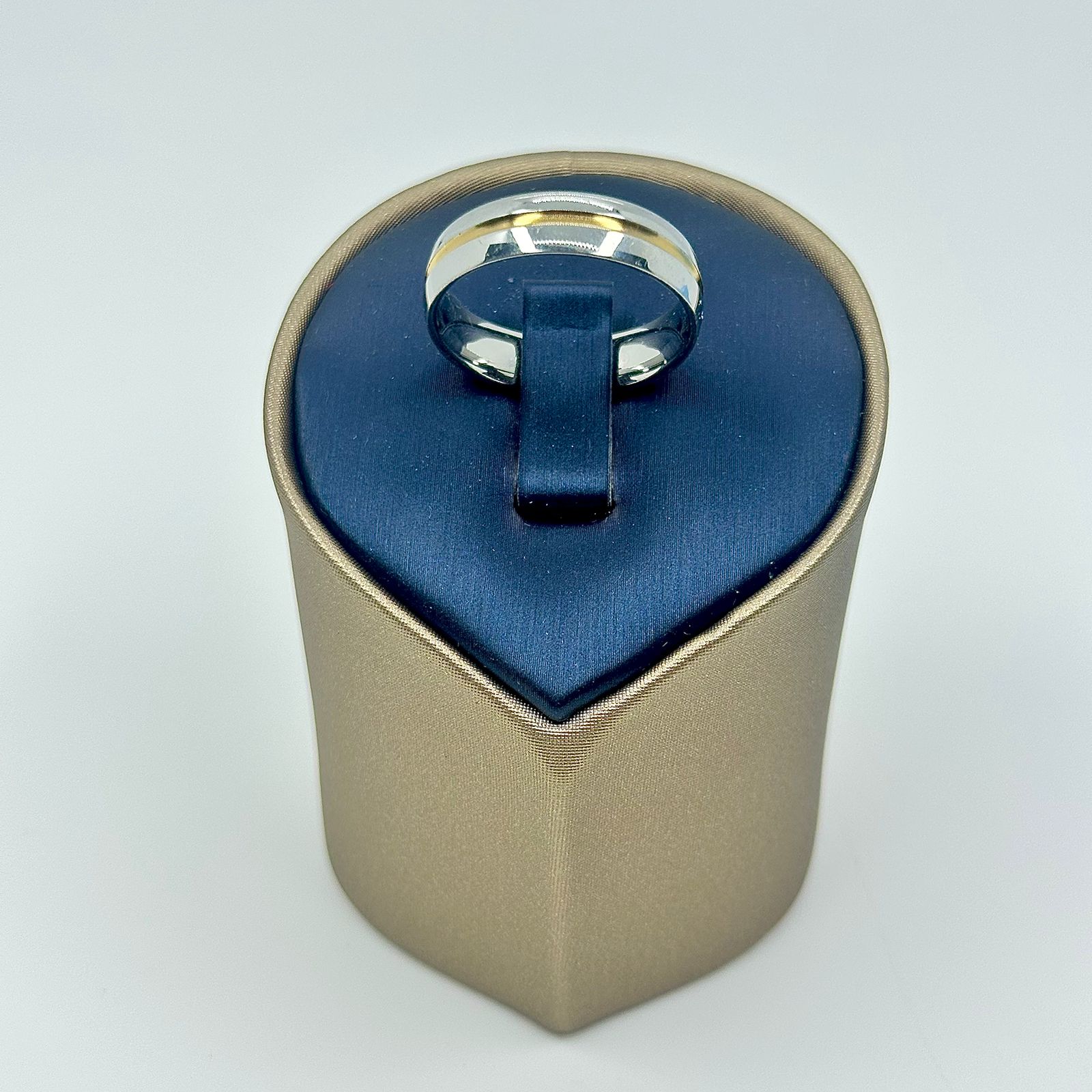 ALIANÇA ABAULADA DOIS BANHOS 9MM AÇO 316L AOS1906