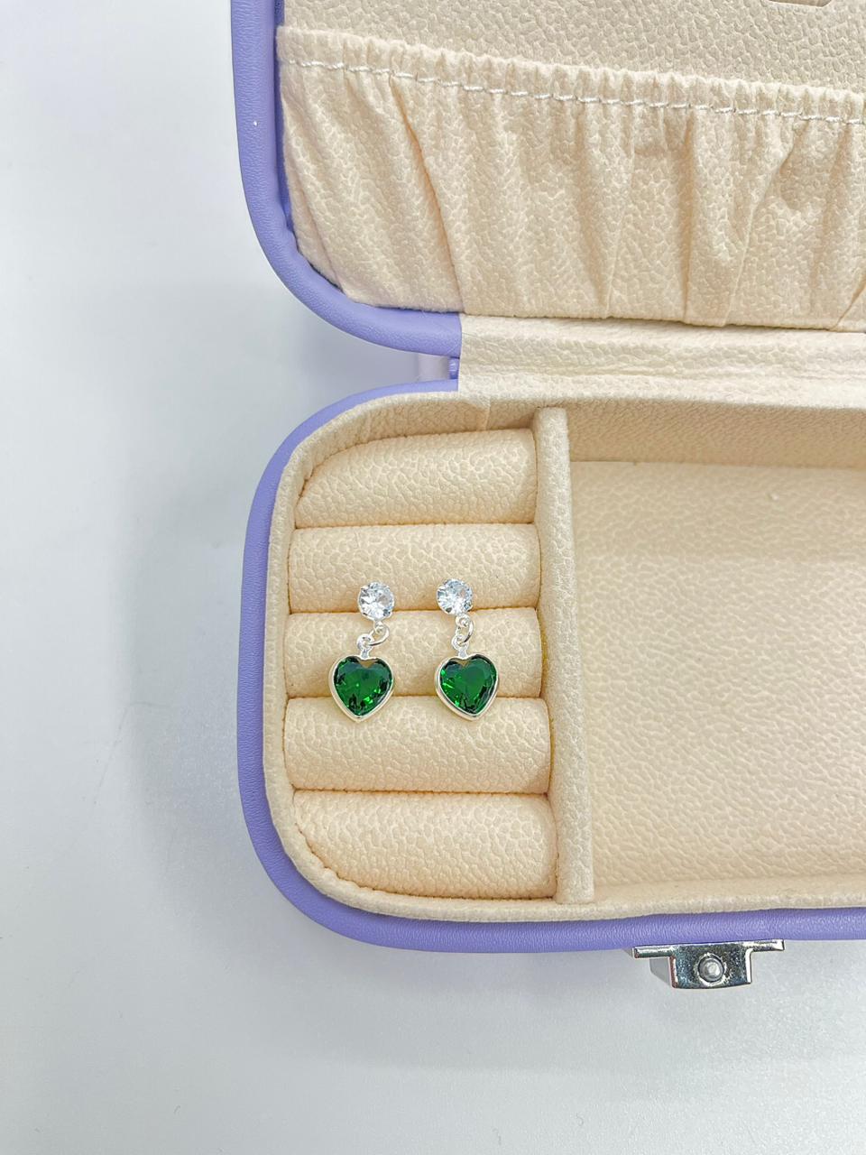 BRINCO PONTO DE LUZ E CORAÇÃO ESMERALDA BP1930