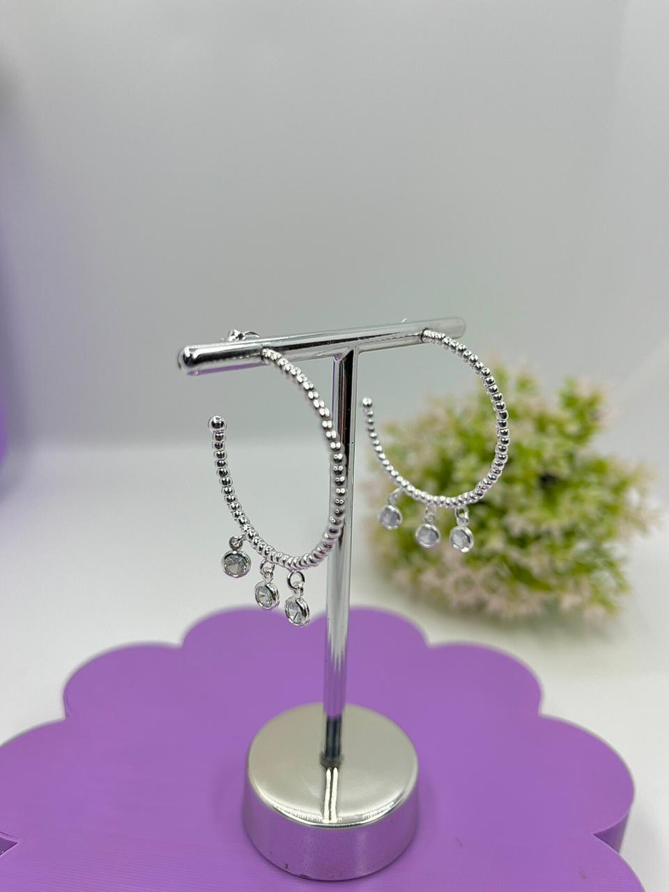 ARGOLA ABERTA BOLINHAS E PINGENTES BP1931