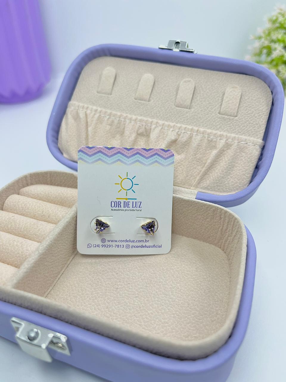 BRINCO PEDRA TRIÂNGULAR LILÁS BO1944