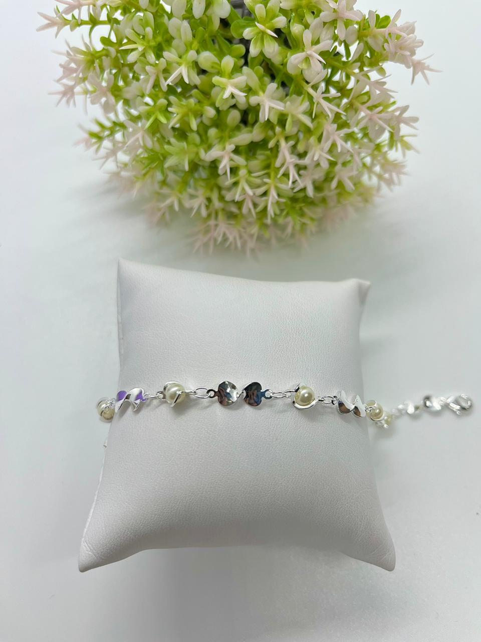 PULSEIRA PLAQUINHAS ONDULADAS E PÉROLAS PP1960