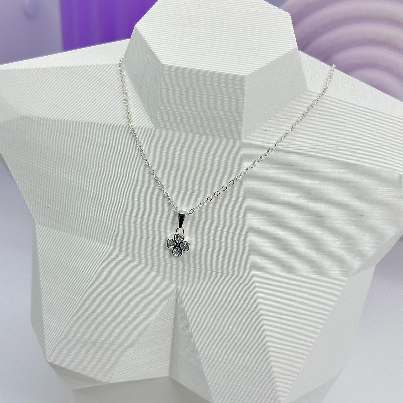 COLAR TREVO DA SORTE ZIRCÔNIAS CP2041