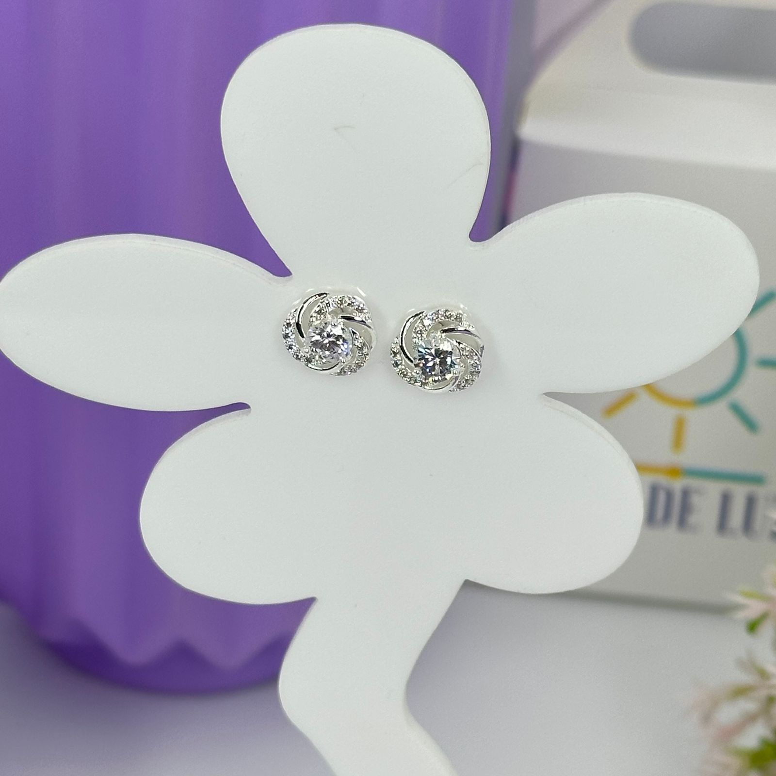 BRINCO FLOR CRAVEJADA BP2141