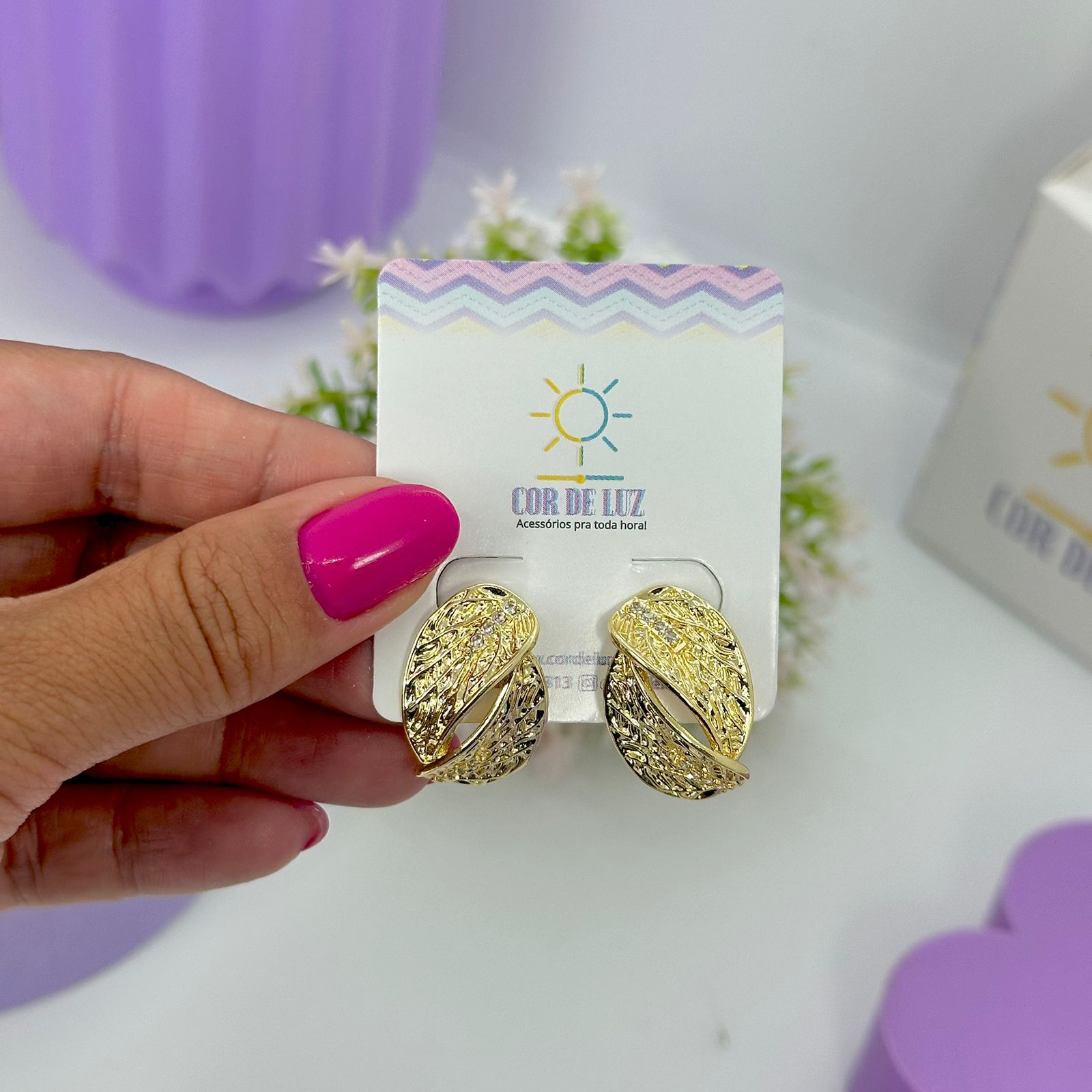 BRINCO FOLHA ROBUSTA CRAVEJADA BO2152