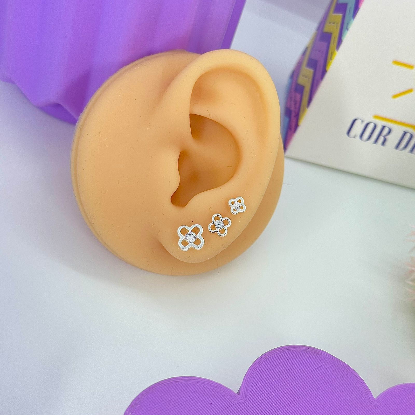 TRIO TREVOS VAZADOS COM PONTO DE LUZ BP2171