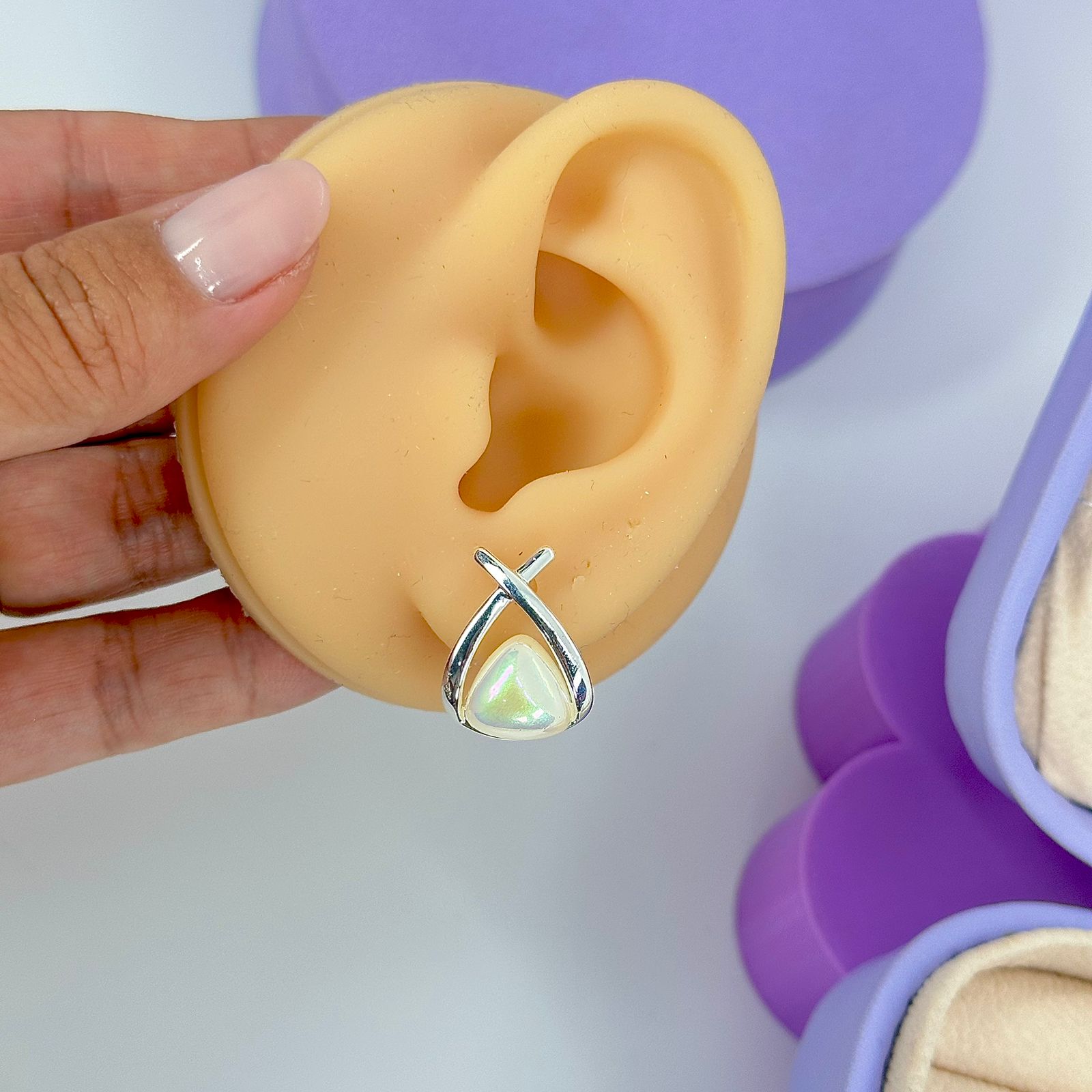 BRINCO X COM PEDRA PEROLADA BP2174